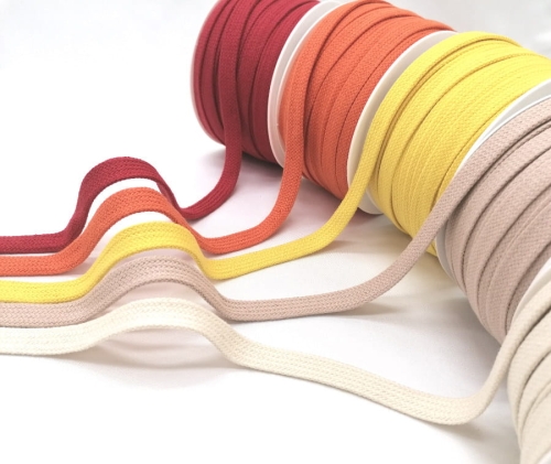 Sznurek bawełniany płaski pleciony - 12 mm