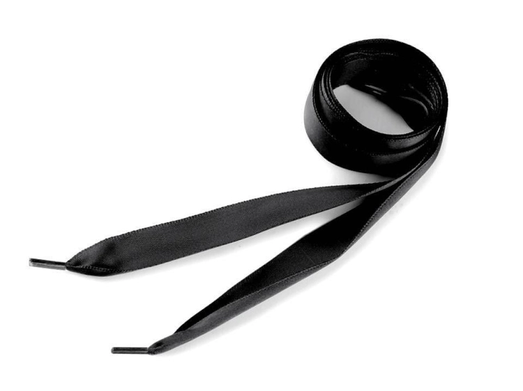 Sznurówki satynowe - 110 cm - Czarny
