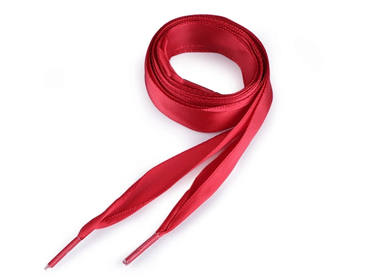 Sznurówki satynowe - 110 cm - Czerwony
