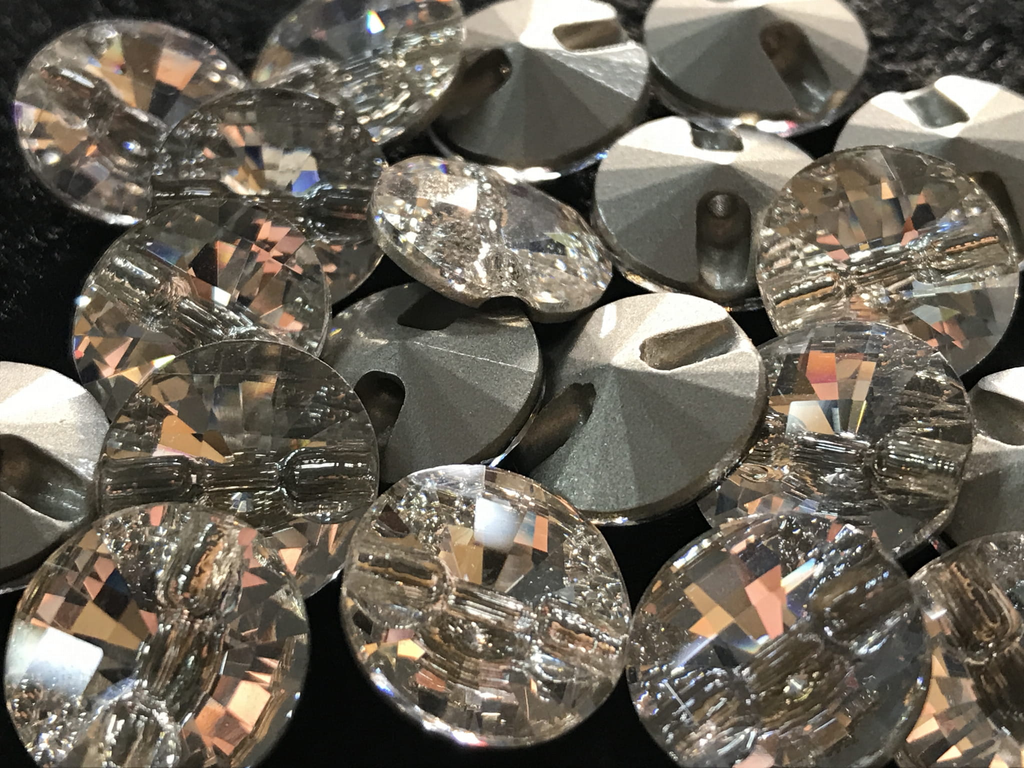 Guziki kryształowe 14 mm